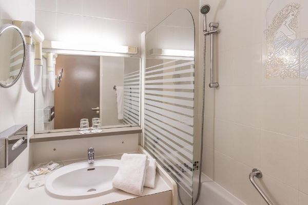 BEST WESTERN GOLF HOTEL